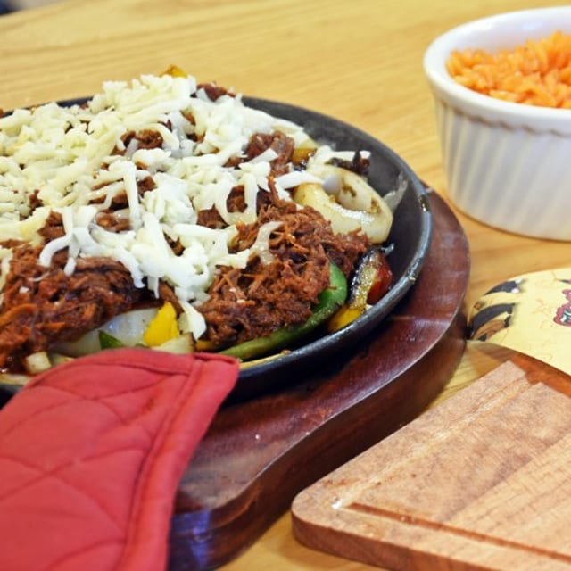 Faji-Birria.